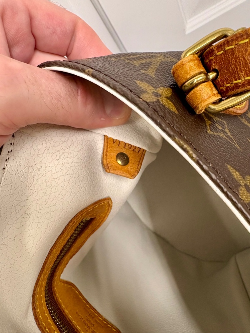 Louis Vuitton Bucket Bag PM Monogram Canvas New Lining - Picture 8 of 11